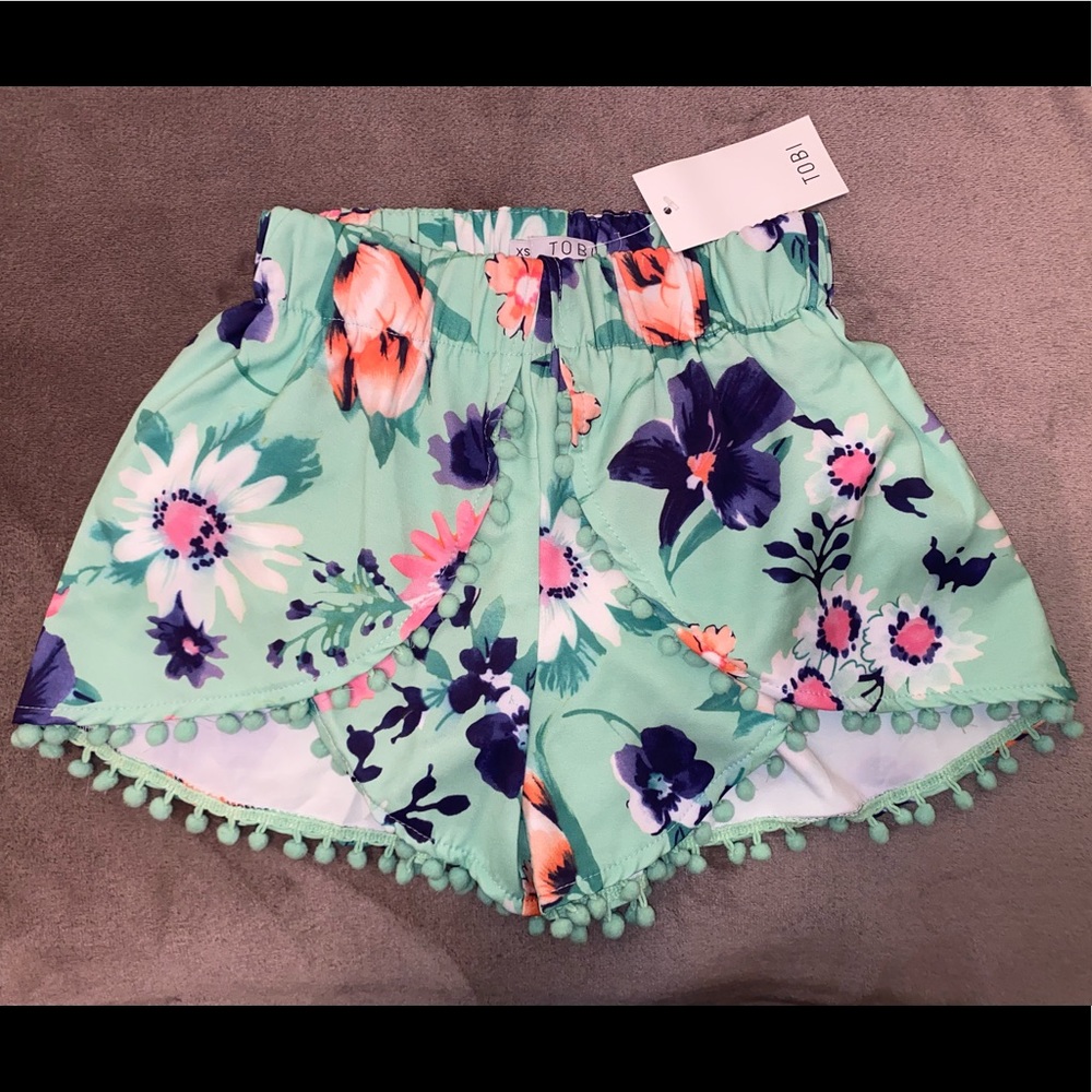 Tobi Floral Shorts with Pom Pom trim